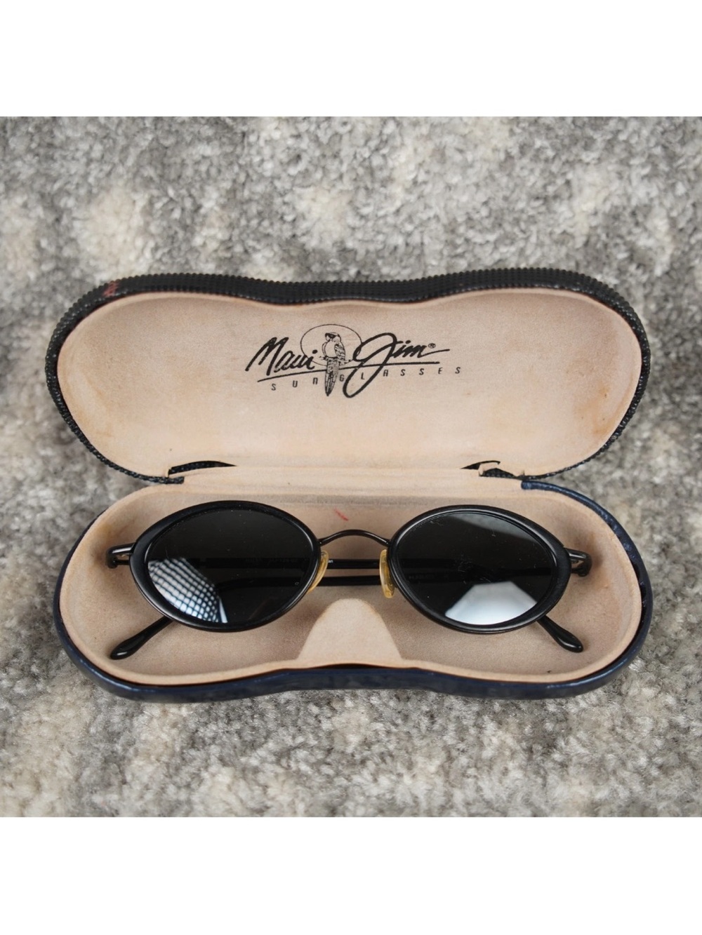 Maui Jim Lanikai Gloss Black Polarized Oval Sunglasses MJ-128-02 W/ Case 45-22 - Picture 13 of 15